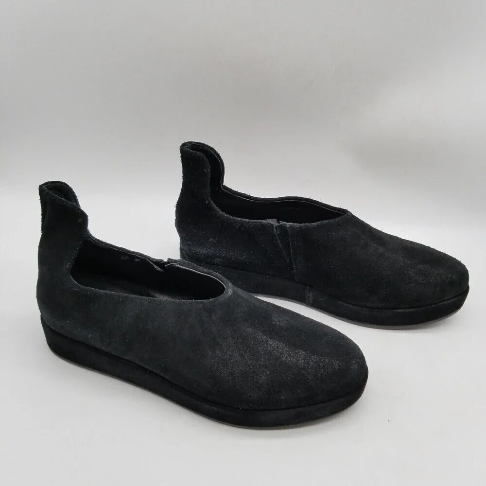 Antelope Women Black Suede Slip On‎ Low Bootie 36 US 5.5